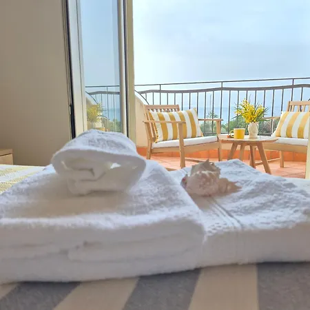 Casa Vacanze-halivita アパート *